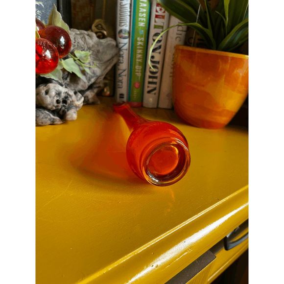 Vintage Viking Glass Persimmon Bud Vase w/Sticker - Picture 4 of 6